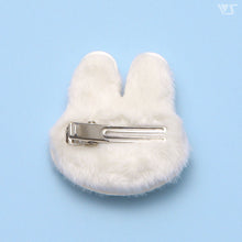 Load image into Gallery viewer, Fluffy bunny clip (white)