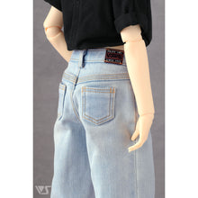 Load image into Gallery viewer, 002 Tuck Wide Jeans / SD (Pale Blue)