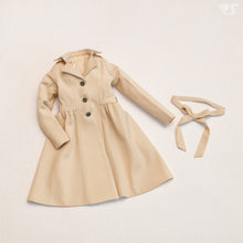 Load image into Gallery viewer, Elegant raised breast coat