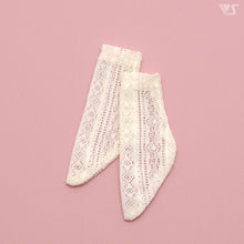 Load image into Gallery viewer, SD Lace Short Socks (Cream)[PreOrder]
