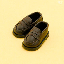 Load image into Gallery viewer, SB-MDD-001 Shoes [ PreOrder]
