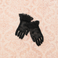 Load image into Gallery viewer, Lace gloves (black)[PreOrder]
