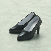 Load image into Gallery viewer, SB-SD16G-108 Shoes
