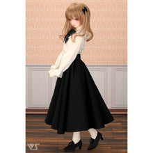 Load image into Gallery viewer, Classical Flare Skirt (Black)[PreOrder]
