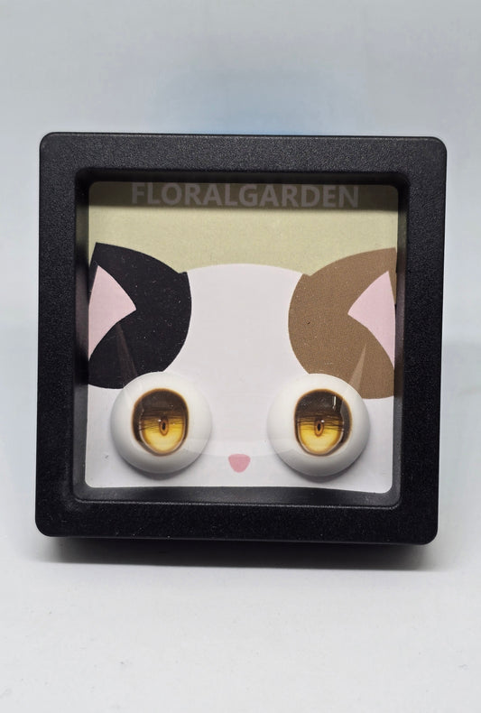 Cat Eyes Yellow
