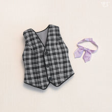 Load image into Gallery viewer, Check vest and scarf set [PreOrder]
