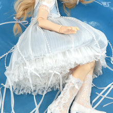 Load image into Gallery viewer, Pom-pom Pannier (White) - Mini [PreOrder]
