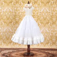 Load image into Gallery viewer, Classical Frill Bouquet Pannier [PreOrder]
