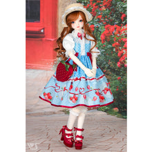 Load image into Gallery viewer, Strawberry Satin Shoulder Bag [PreOrder]A super eye-catching and cute strawberry bag.
Comes with a sparkling chain of clear beads and pearls♪
