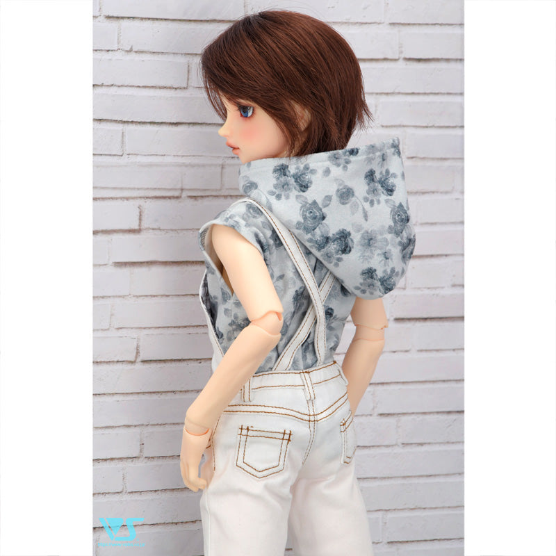 White salopette coordinates